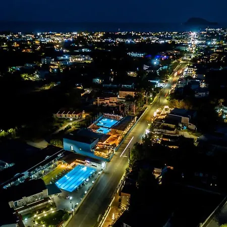 Hotel Perkes By Exclsv