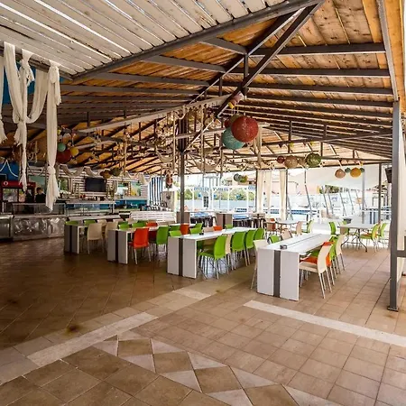 Perkes By Exclsv فندق